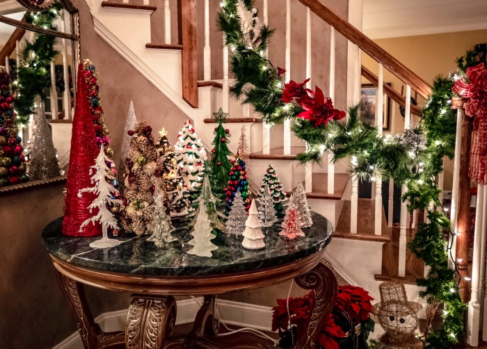 When to start xmas decorating