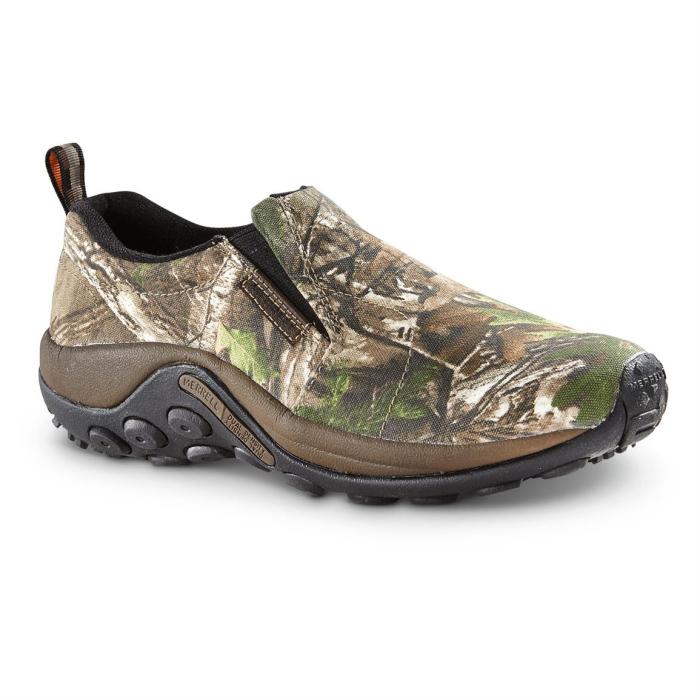 Mens camouflage dress shoes