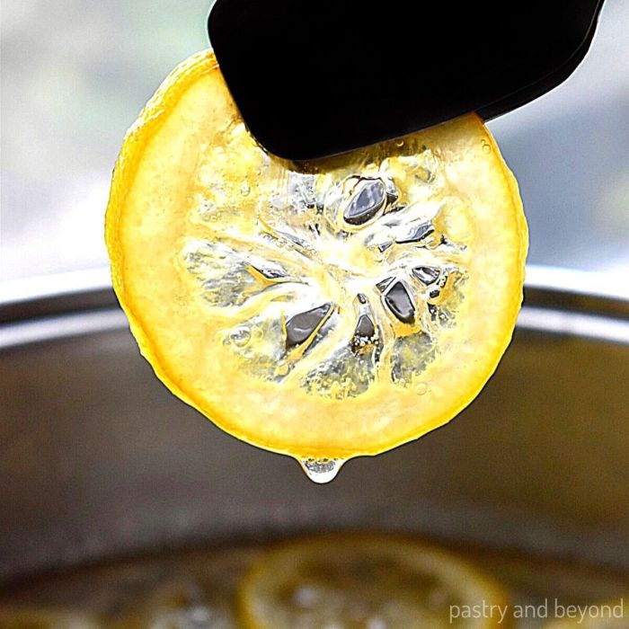 How to make candied lemon slices for decoration