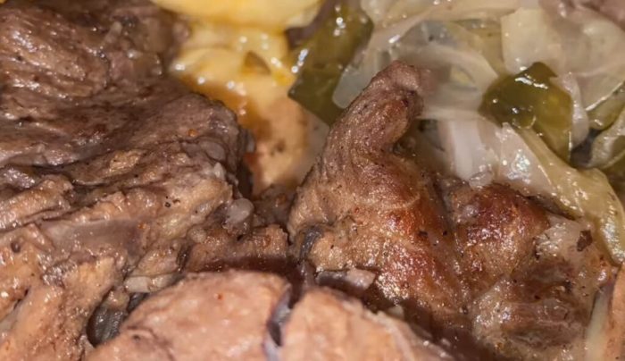 Neck bones pork neckbones southern gravy style oven recipes food make soul recipe cooking baked neckbone saved crockpot choose board